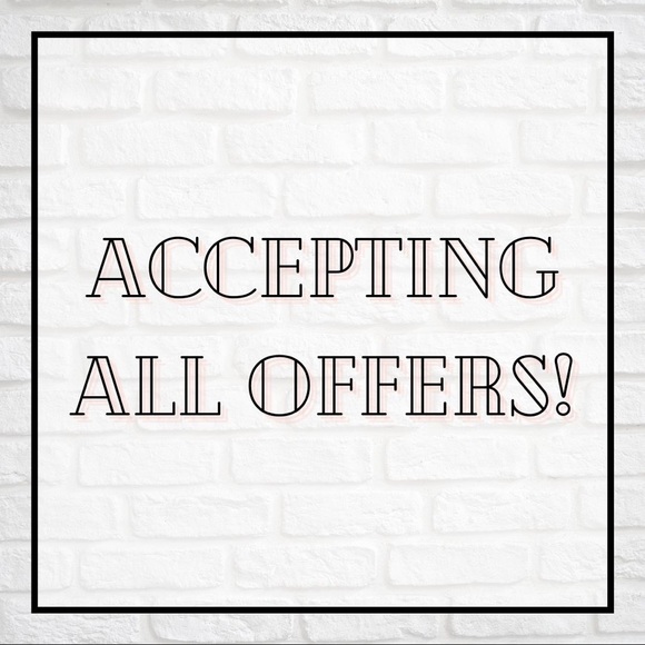 ✨Accepting ALL Offers!!✨ - Picture 1 of 1